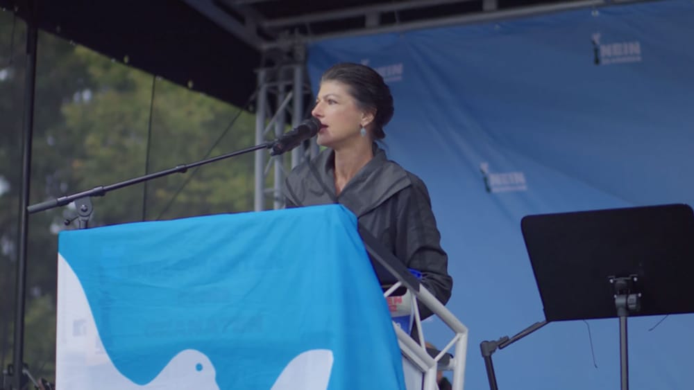 Am Set: Friedensdemonstration in Berlin – Eindrücke, Gespräche & Wagenknecht-Rede Beitragsbild